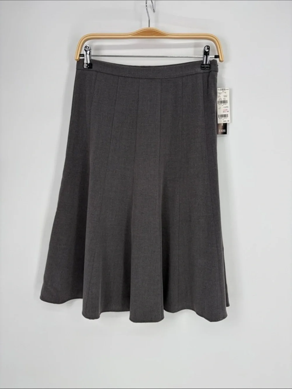 🫆 NWT B.Moss Versatile Dark Gray A-Line Knit Skirt